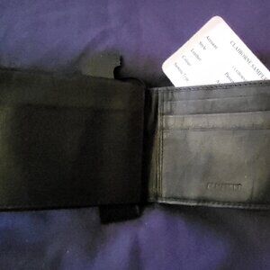 Claibourne Mens Black Leather Wallet - Name card and hanger included, no tags.